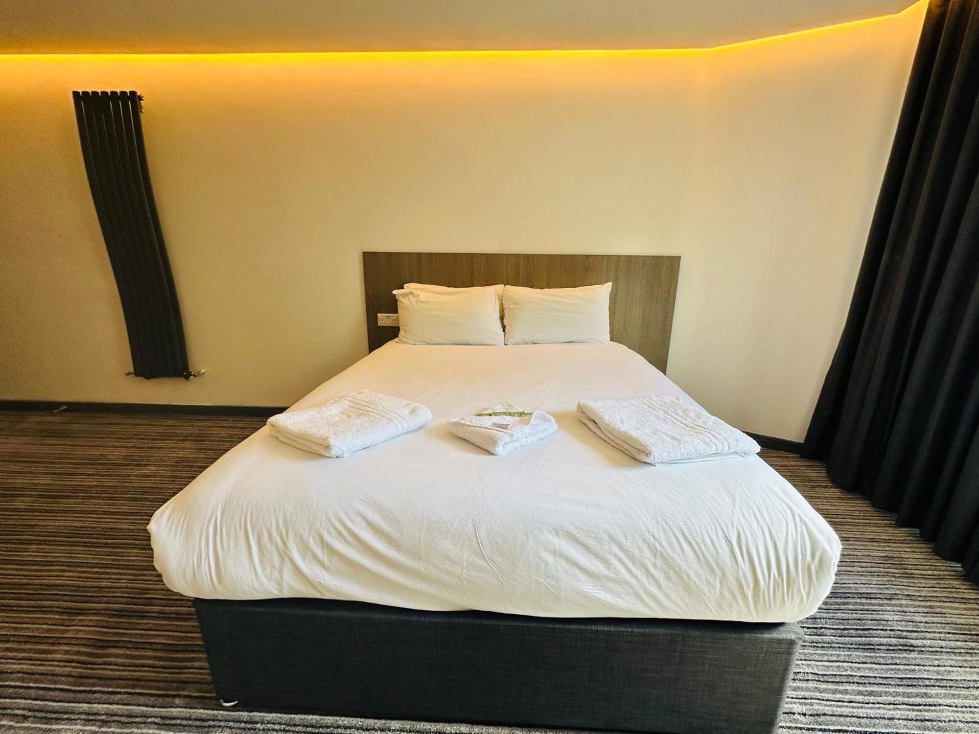 My Motel Glasgow Airport Пейсли Экстерьер фото